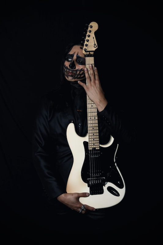 Julio - Guitarist